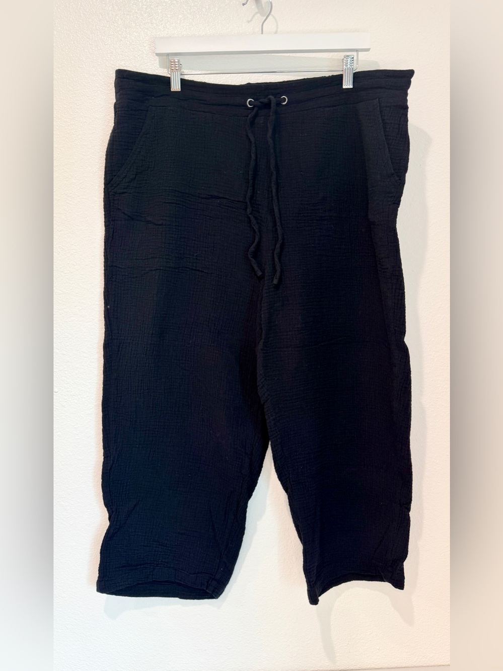 Jones & Co Women's Black 100% Cotton Gauze Pull On Capri Lounge Pants Cropped 2X